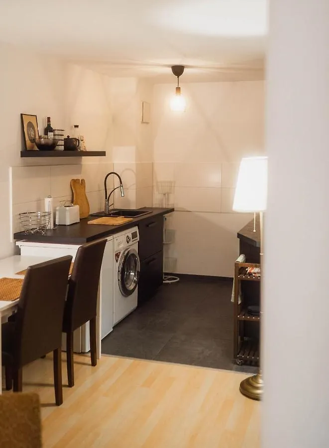 Ruhiges Apartment mit großem Balkon und Stellplatz Leipzig